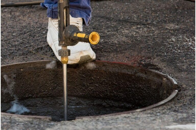 Travaux d'égouttage : guide complet pour une gestion efficace des eaux usées
